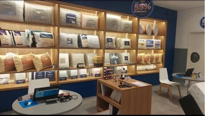 Exposição de acessórios na Ortobom Pinheiros